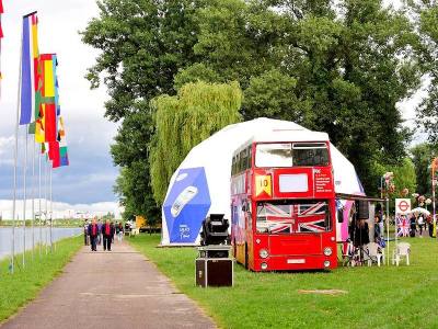 DJ Ineskich (British Embassy Double-decker)